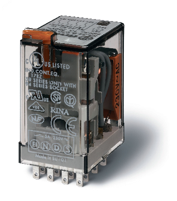 Реле электромеханическое универсальное миниатюрное, монтаж в розетку, 4CO 7A, контакты AgNi, катушка 230В АC, степень защиты RTI, опции: кнопка тест + мех.индикатор + LED